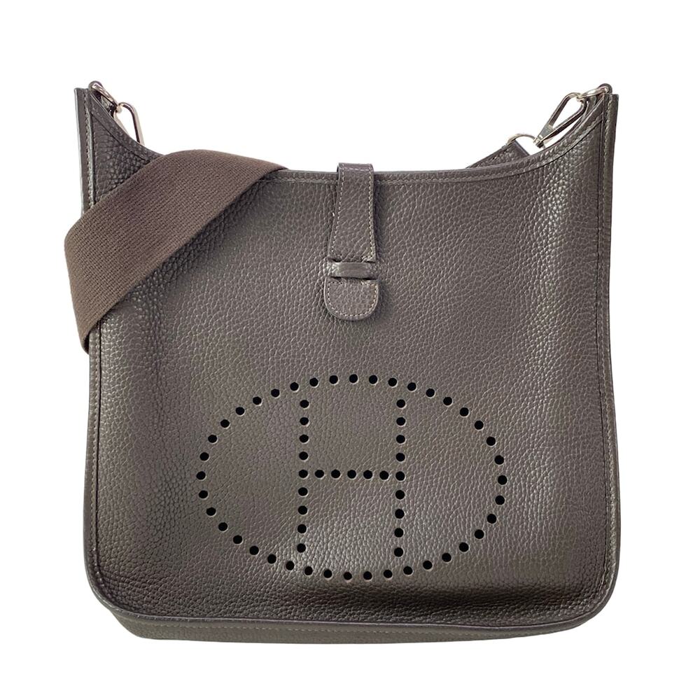 Hermès Evelyne II MM Shoulder Bag